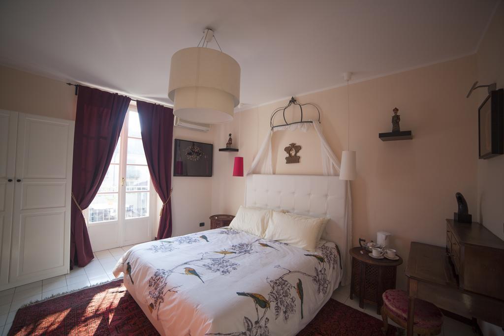 Bed and Breakfast Residenze Torinesi Turín Habitación foto